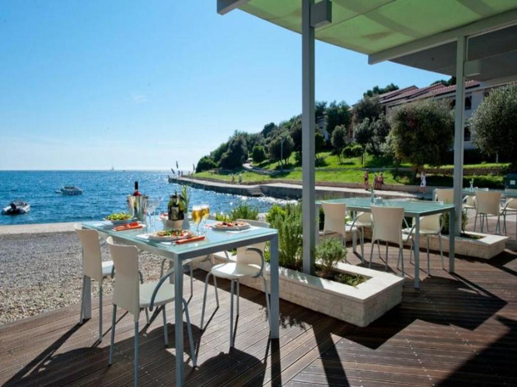 Easyatent Camping Porto Sole เวอร์ซาร์ ภายนอก รูปภาพ